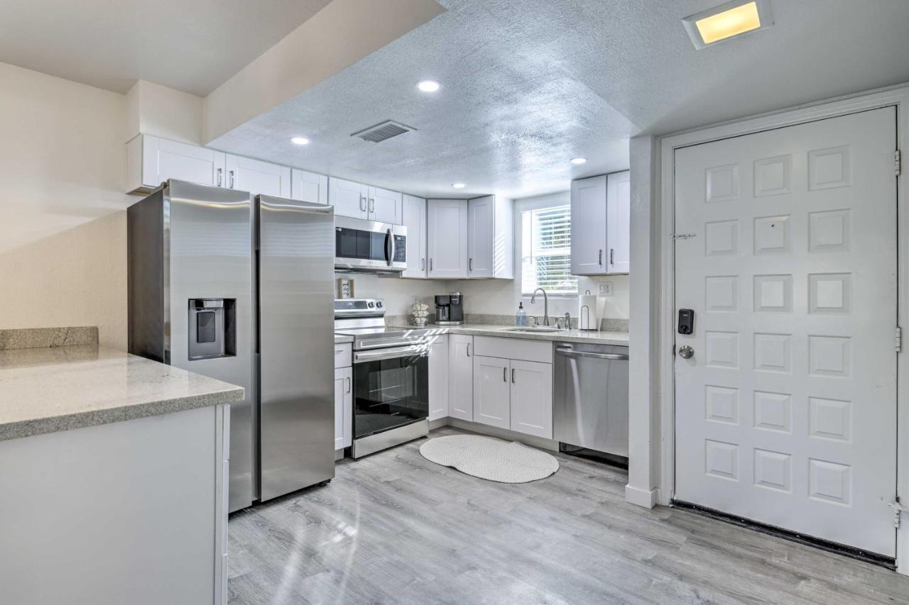 Downtown Gilbert Condo With Screened Porch! Экстерьер фото